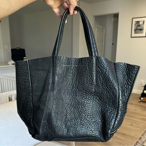 AMPERSAND AS APOSTROPHE black Leather Handle Bag